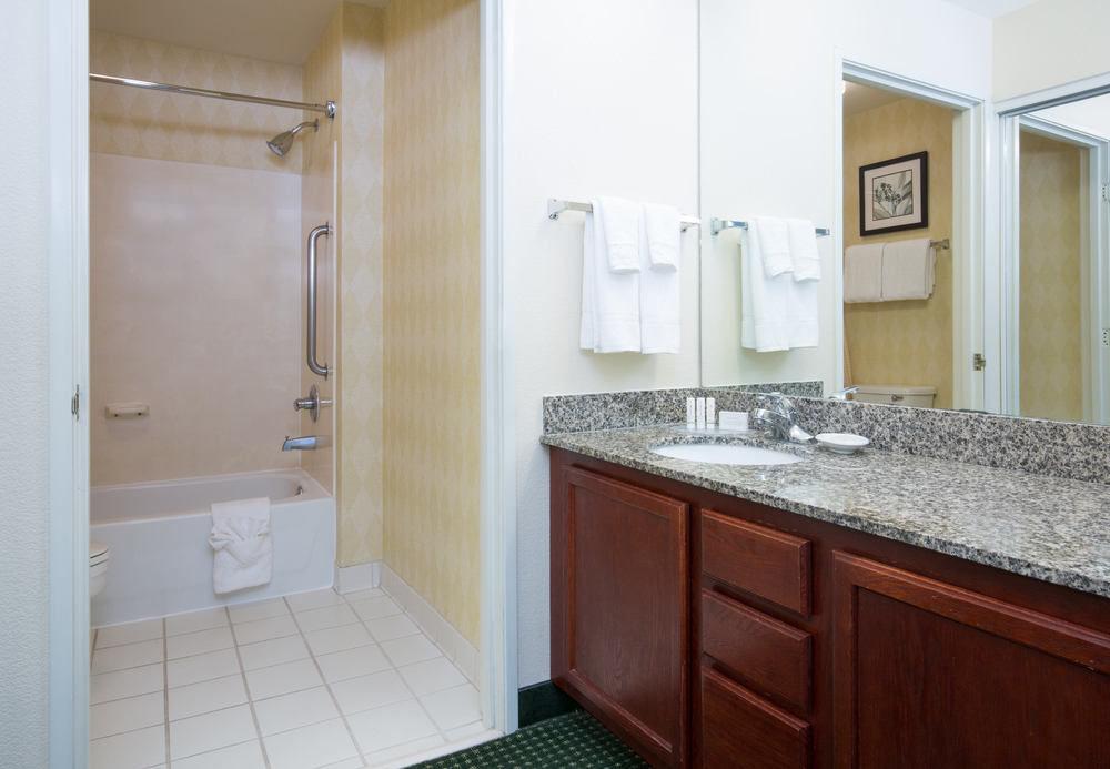 Residence Inn By Marriott Vacaville Exterior photo